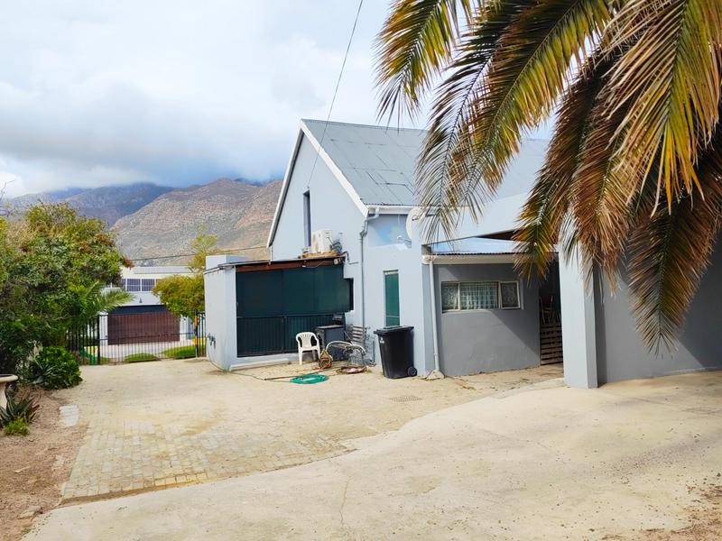 6 Bedroom Property for Sale in Montagu Western Cape